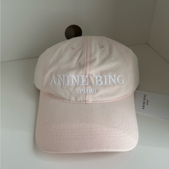 NWT Anine Bing Hat - Picture 1 of 3